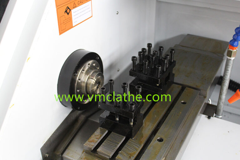 China-factory-direct-sale-cnc-lathe-machine-CK0640-for-small-metal-parts-machining