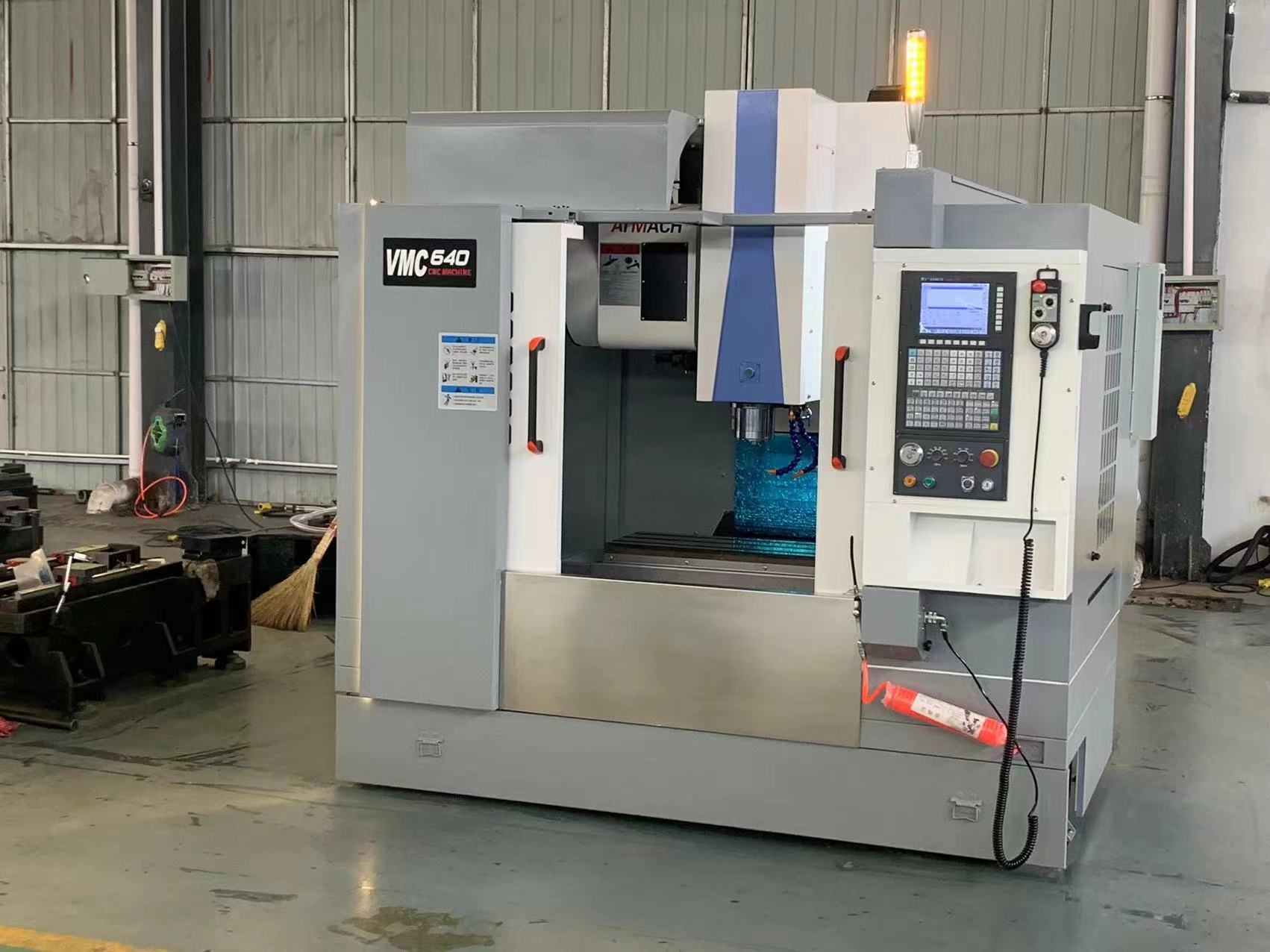 small size vertical cnc milling machine VMC640