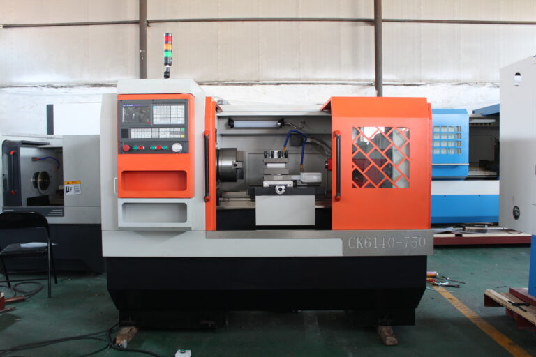 small size cnc lathe machine CK6140