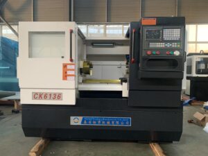 cnc lathe machine CK6136